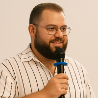 Алекс Магнифер