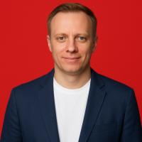 Денис Подыниногин
